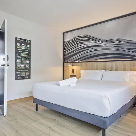 Andante Otel 3*